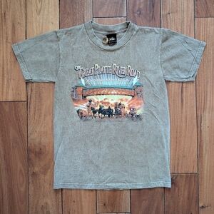 Nebraska Platte River Road Monument T-shirt (S)